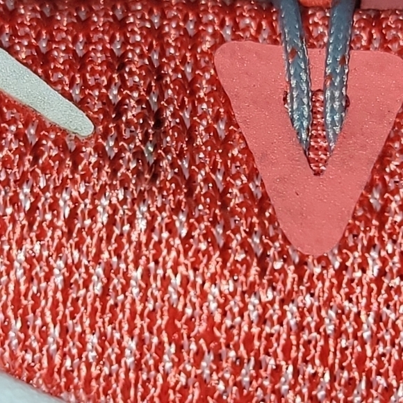 Nike Women's Quest Running Shoes Ember Glow White AA7412-800 - Picture 8 of 9